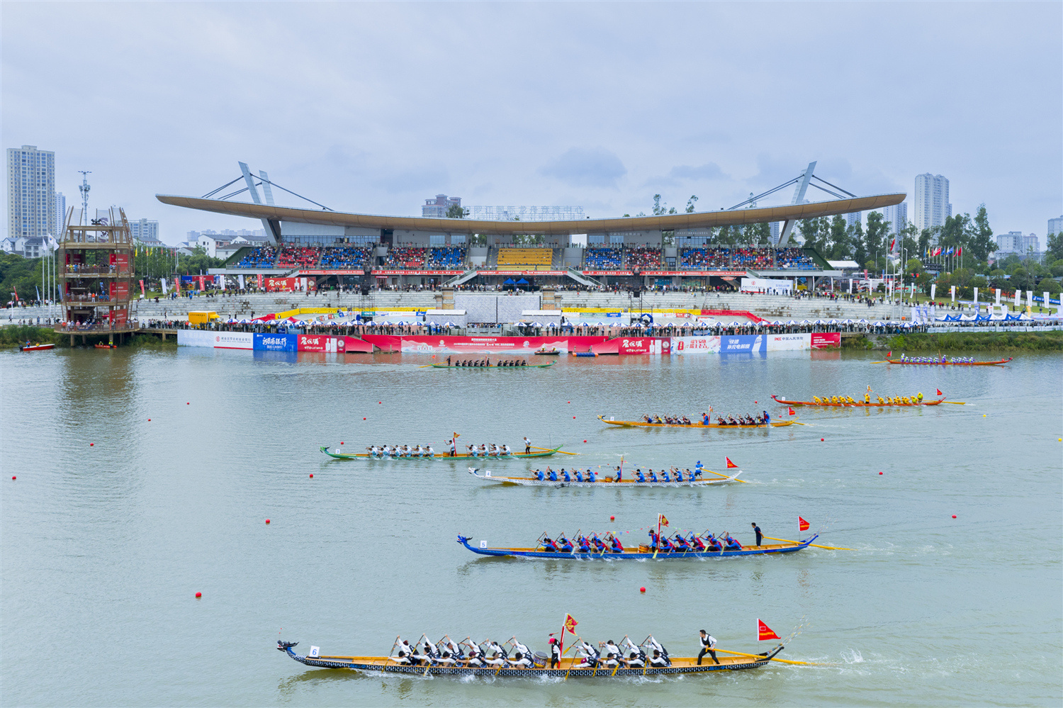 屈原装扮体, 轮次赛和半, 个省