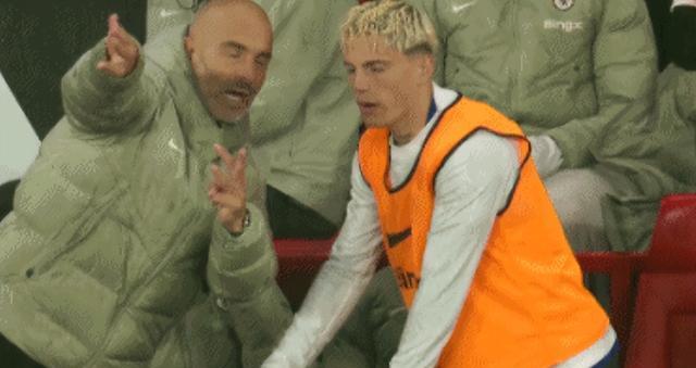 校对, 乱状态令人, 选MVP